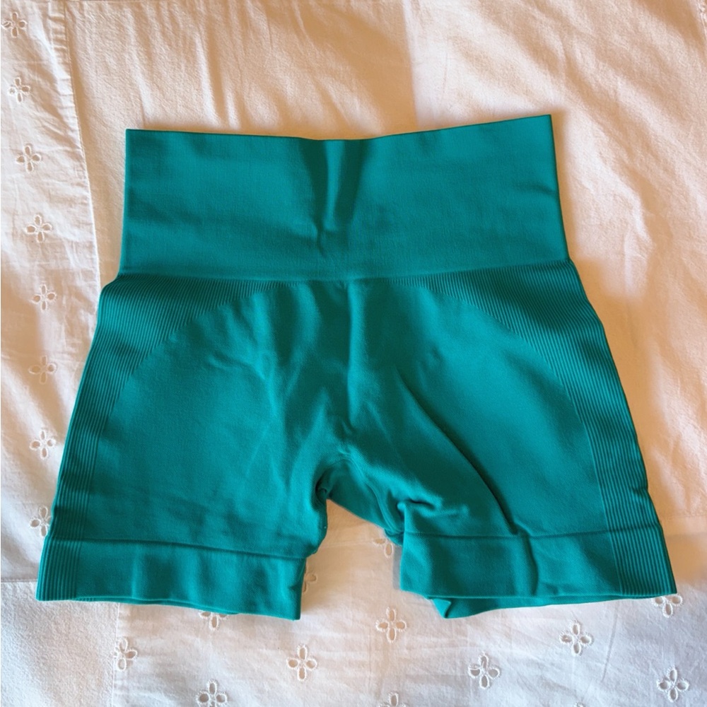 Set Active Sculptflex Bike Shorts in Tropic